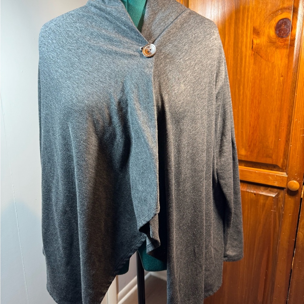 Bobeau One-Button Asymmetrical Wrap Cardigan- Size 1X - Picture 4 of 11